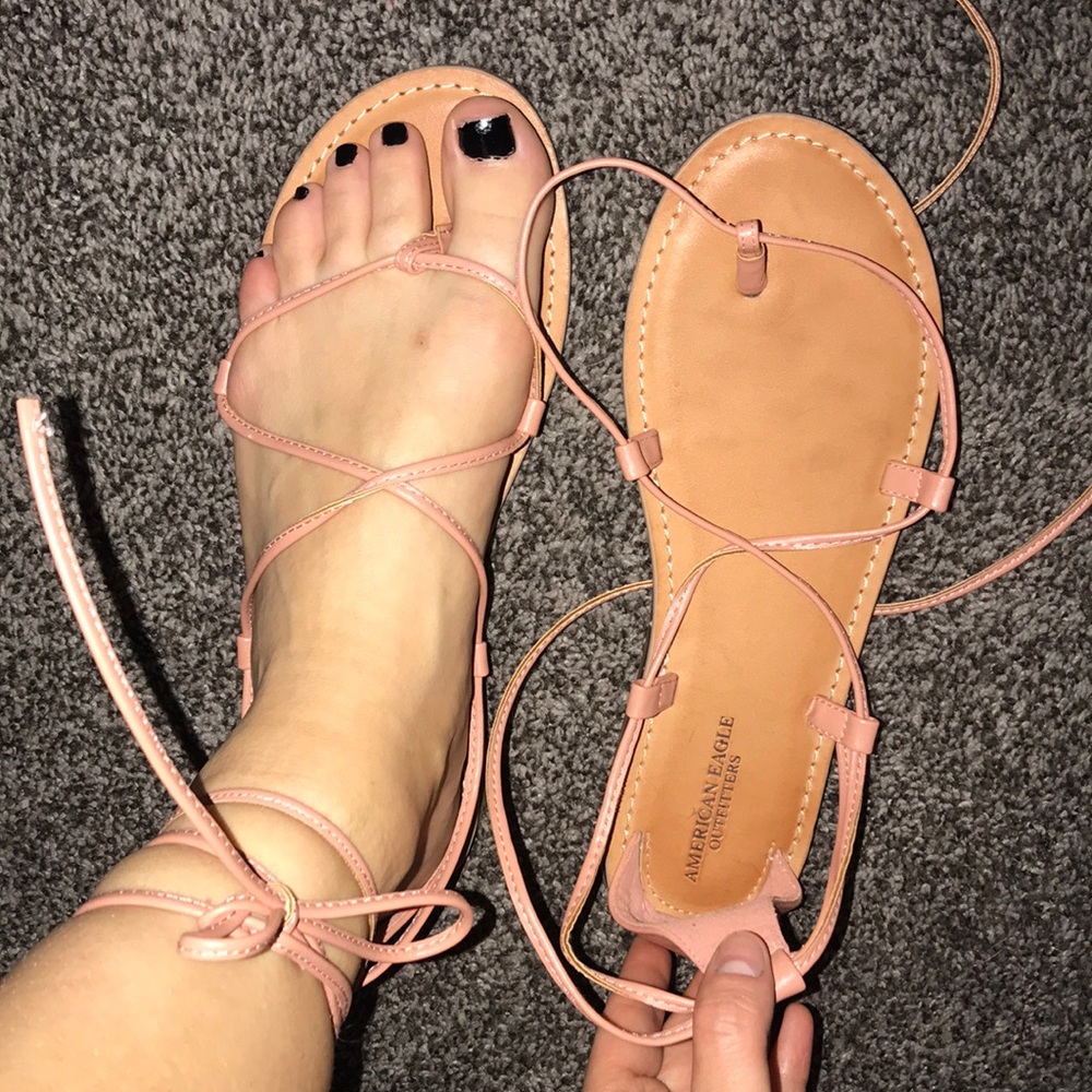 AE LACE UP SANDAL